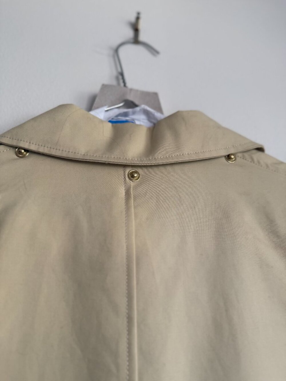 Hunter Beige Trench Coat Sz S Iconic British Heritage Style - Picture 7 of 12